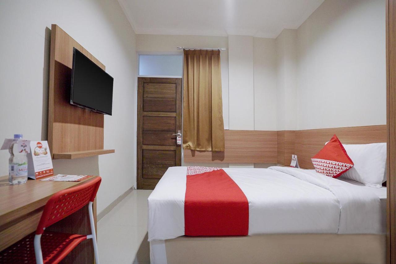 Oyo 415 The Kartini 8 Residence Yakarta Exterior foto