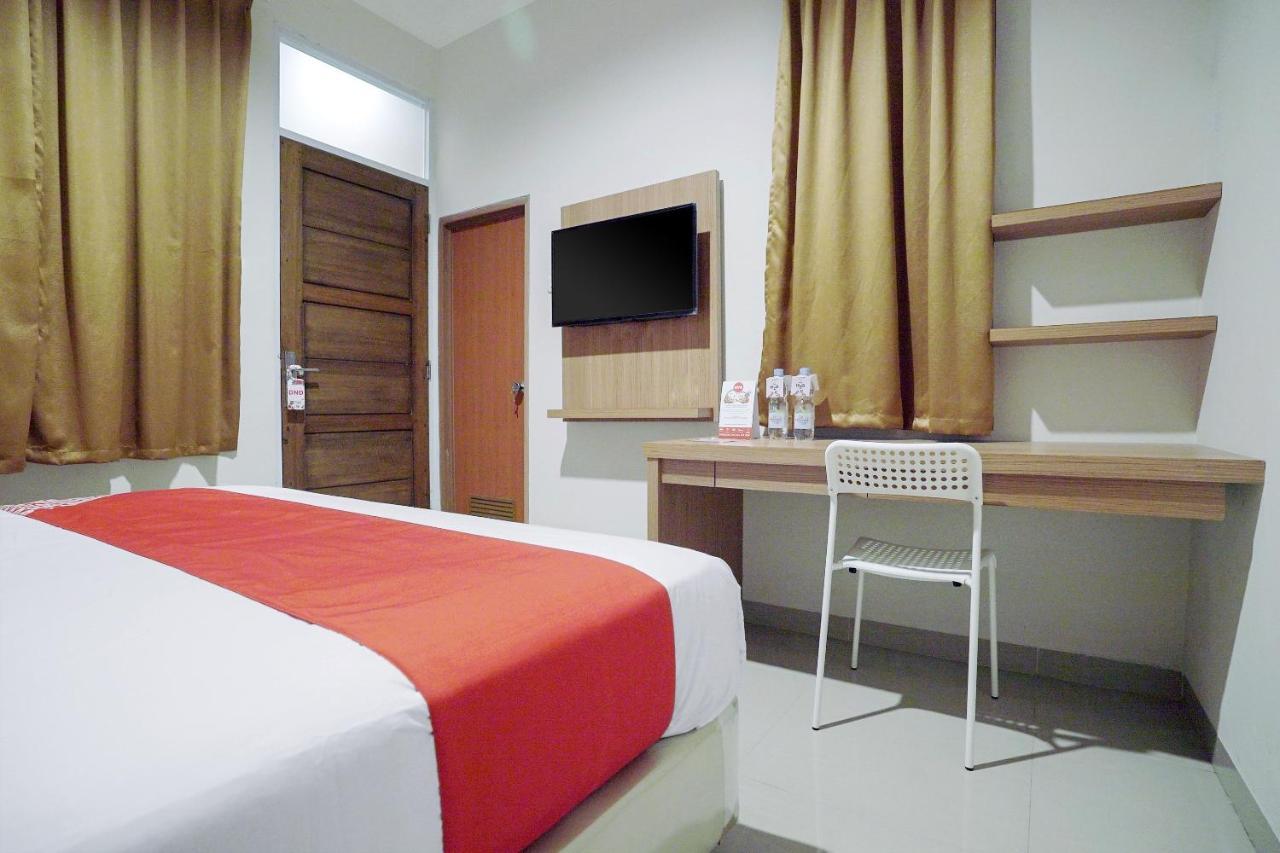 Oyo 415 The Kartini 8 Residence Yakarta Exterior foto