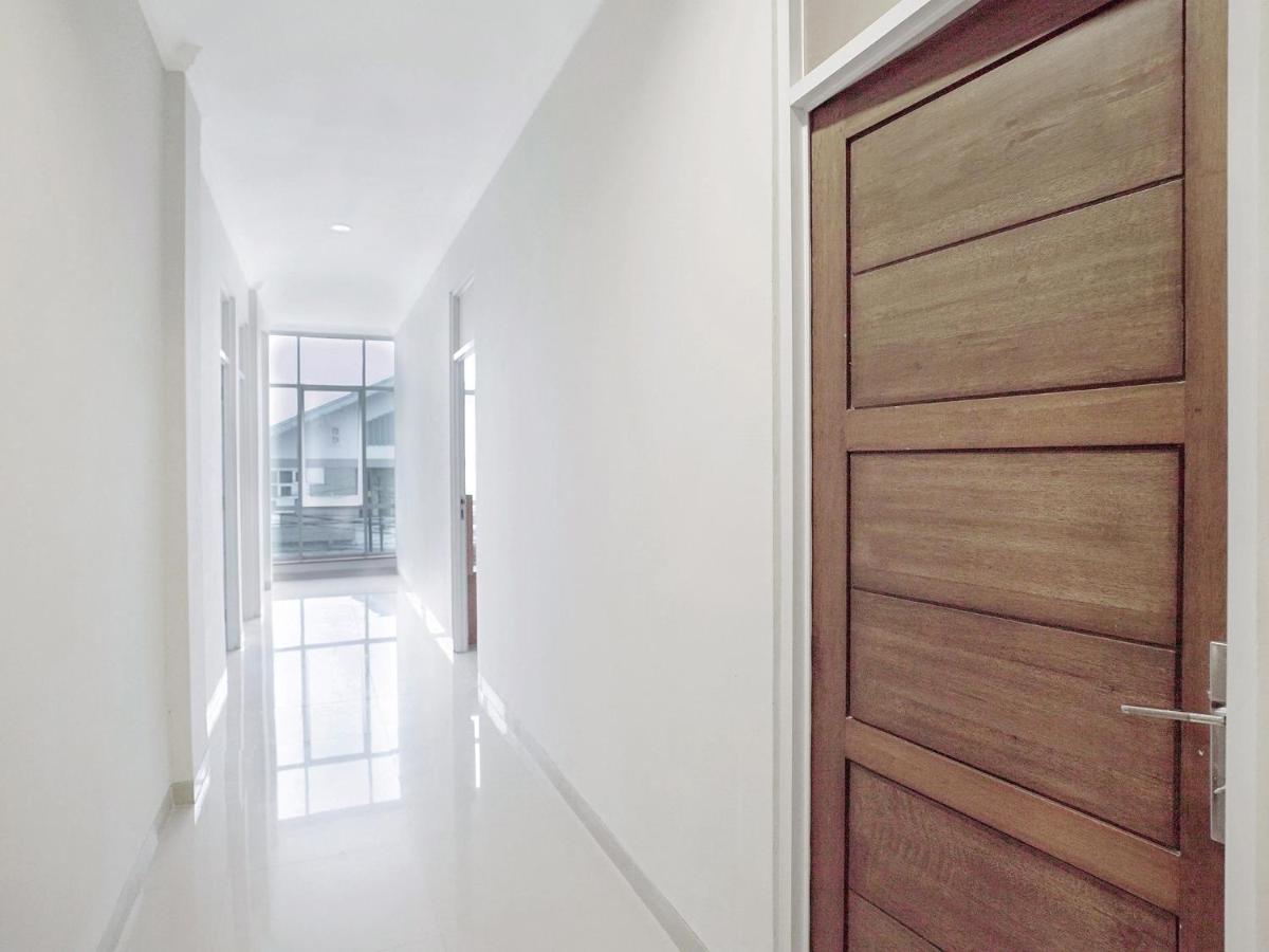 Oyo 415 The Kartini 8 Residence Yakarta Exterior foto